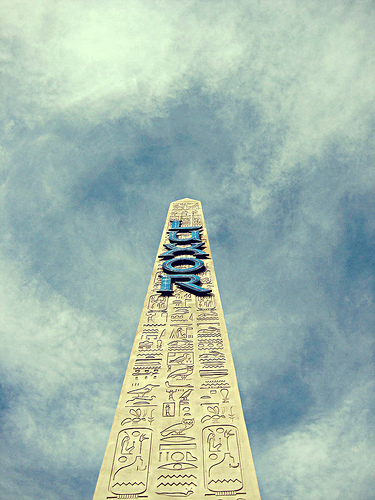 Post image for The Luxor | Picture Las Vegas