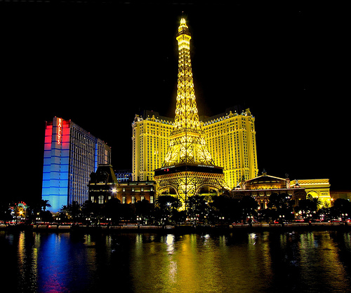 Post image for Paris at Night | Picture Las Vegas