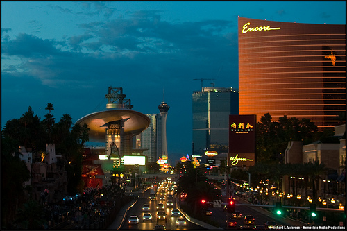 Post image for Sundown on The Strip | Picture Las Vegas